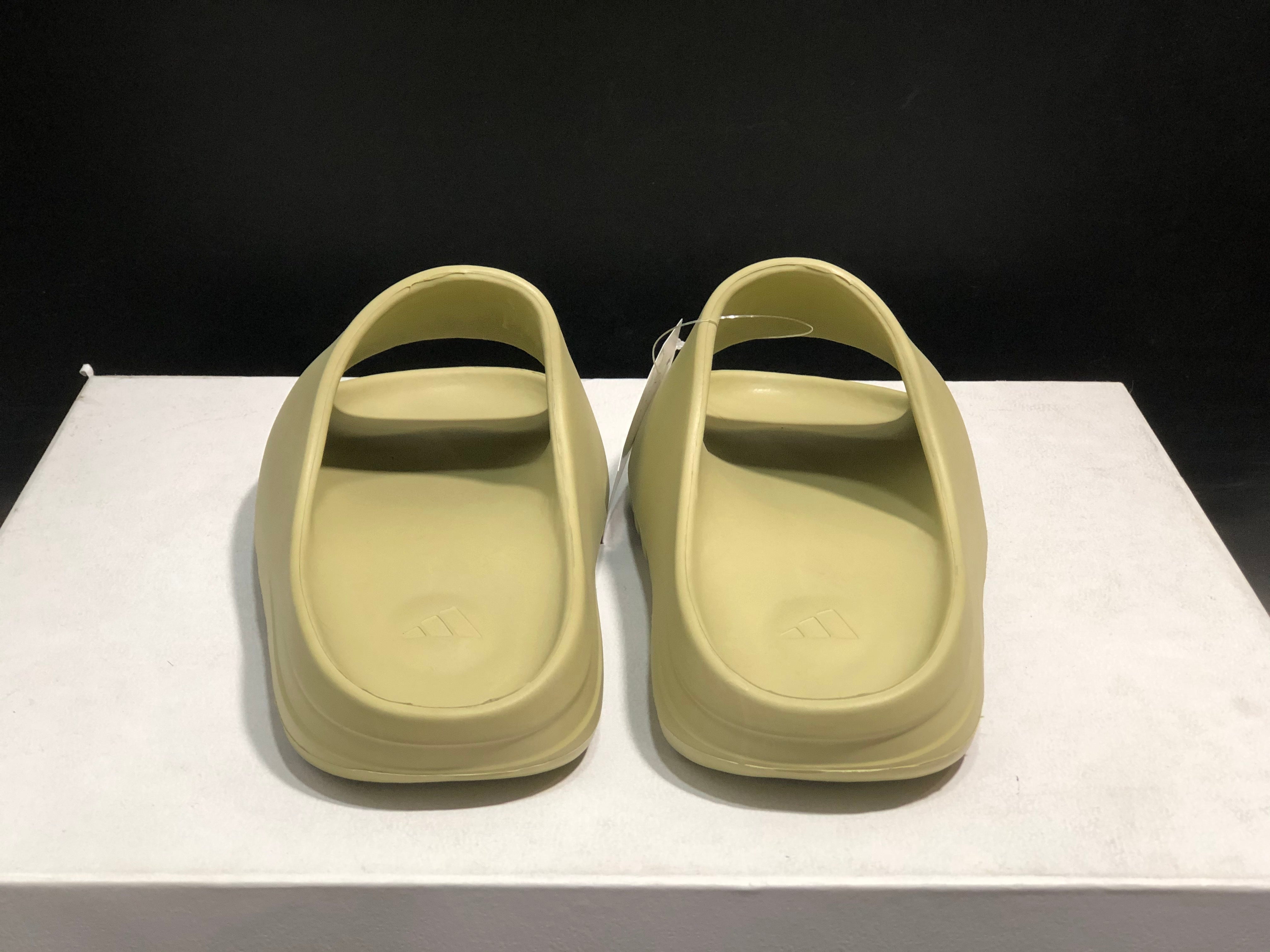 Yeezy Slides