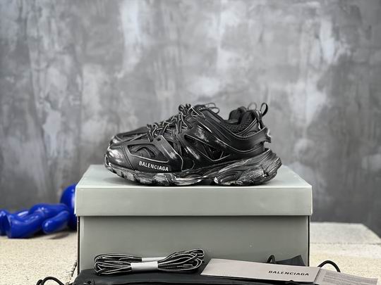 Balenciaga Tracks