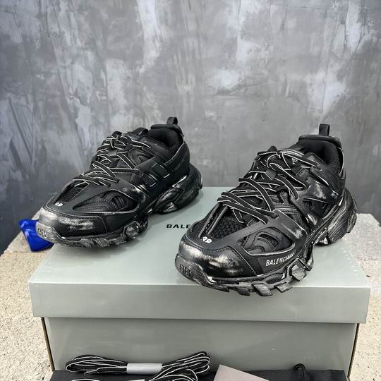 Balenciaga Tracks